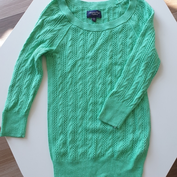 American Eagle Green sweater size small - Picture 1 of 2